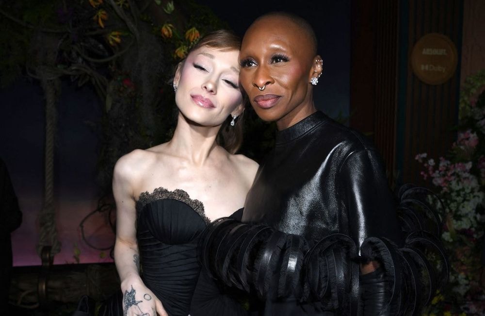 Ariana Grande : son compagnon Ethan Slater évoque l’amitié entre la chanteuse et Cynthia Erivo