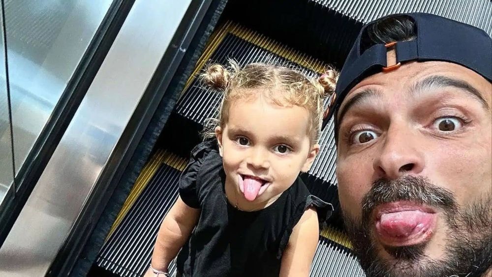 Julien Tanti : le deuxième prénom très original de sa fille Angélina choque les internautes !