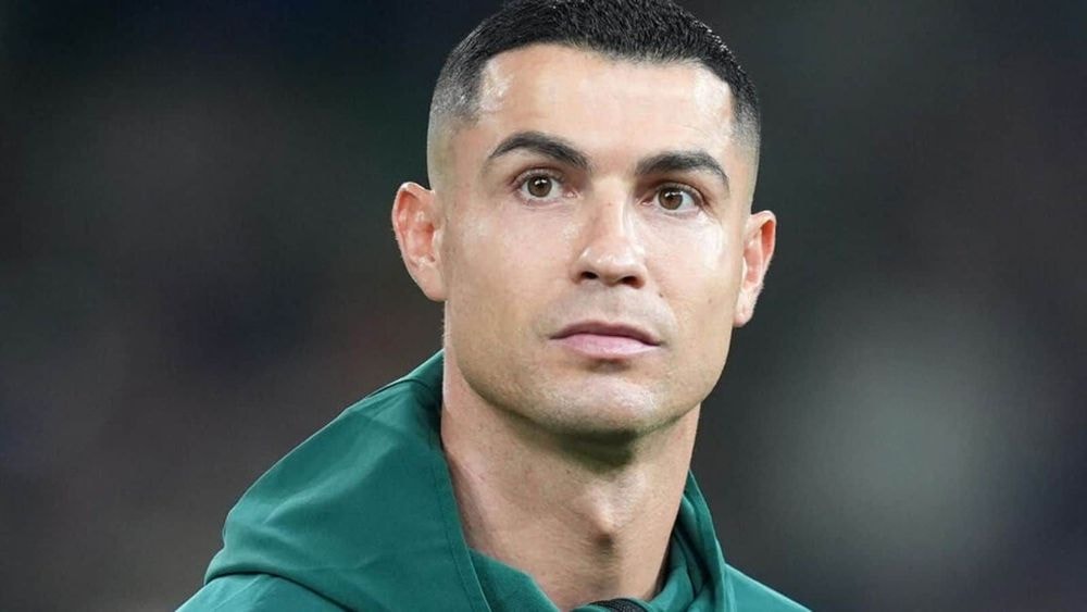 Cristiano Ronaldo : il drague une chroniqueuse de TPMP, elle le démonte, "je le trouve figé !"