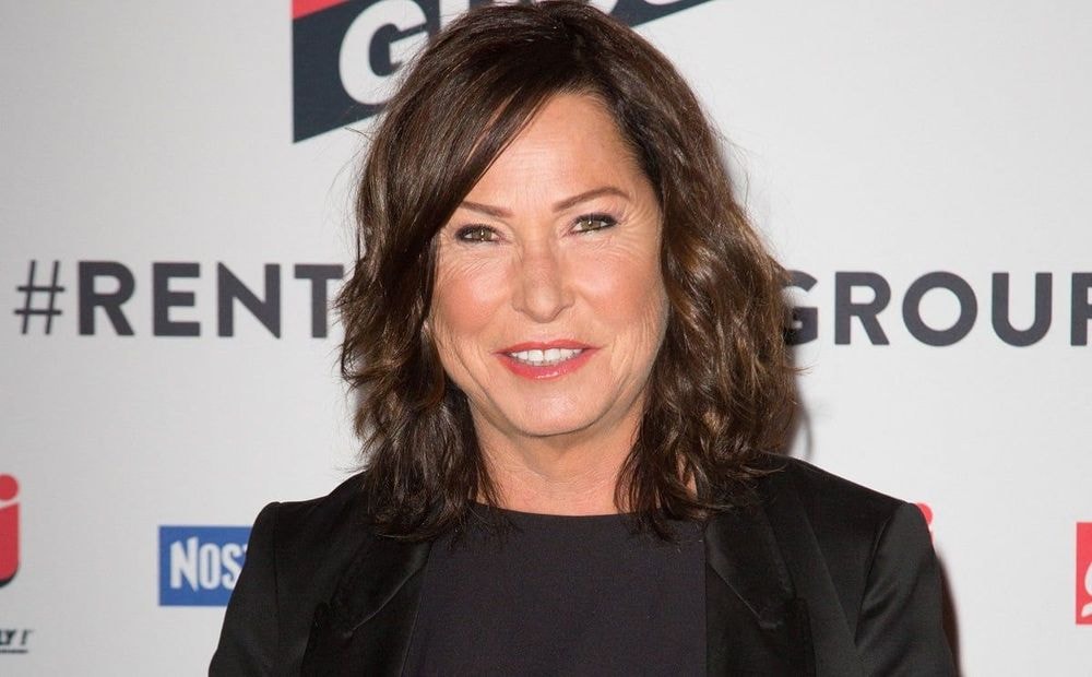 Benjamin Castaldi à la trappe, Evelyne Thomas revient à la télé délestée de 13kg, elle est méconnaissable