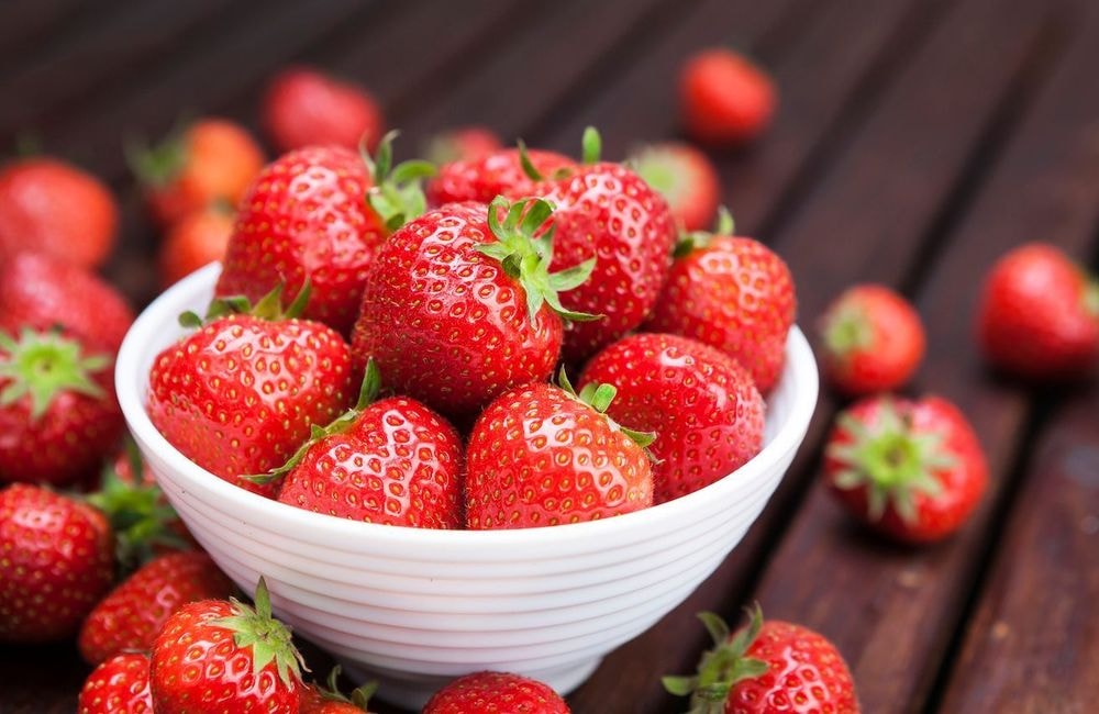 Comment parfumer des fraises – parfois sans goût - sans ajouter de sucre ?