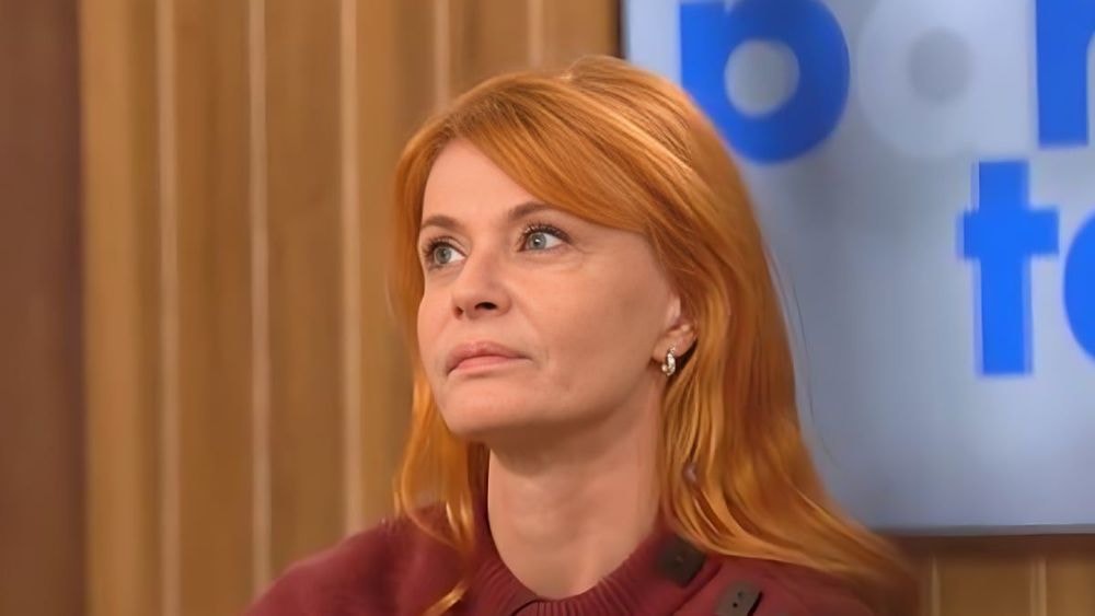 Axelle Red (57 ans) sans pudeur sur son intimité : "Une femme sans poil ressemble à..."