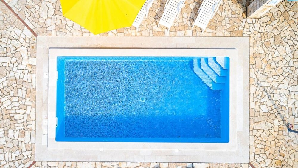 Abri de jardin, piscine, extension... Mauvaise nouvelle, les taxes augmentent en 2025 !