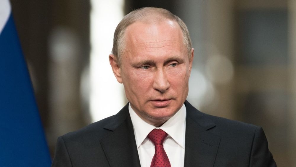 Vladimir Poutine : un incendie détruit son palace en Sibérie, abritant bunker nucléaire et famille secrète
