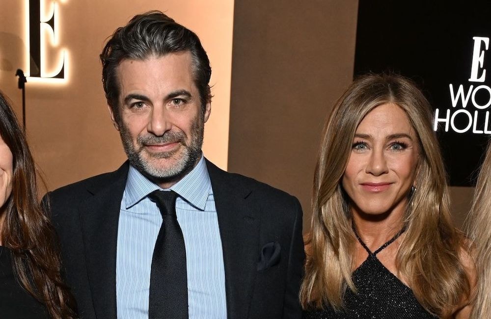Plus amoureuse que jamais, Jennifer Aniston partage son bonheur avec Jim Curtis sur Instagram