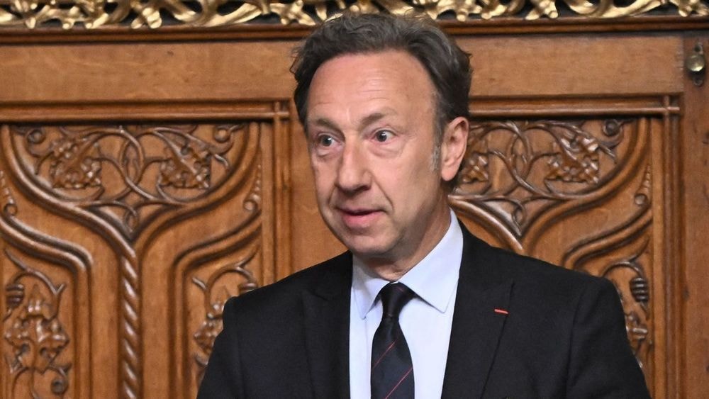 Défenseur du patrimoine, Stéphane Bern dit les termes sur la France : “Le sentiment de vivre dans un pays…
