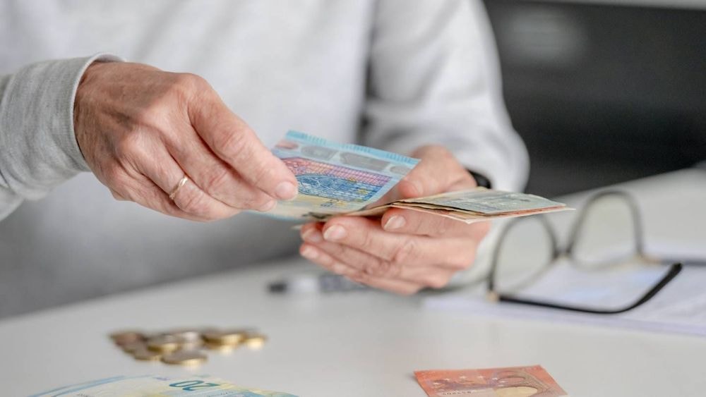 Bonne nouvelle pour les taux immobiliers, hausse de la taxe foncière... Les 3 infos argent du jour