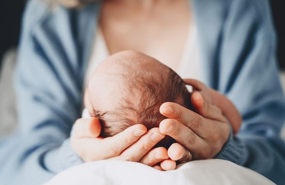 Pourquoi le stress de la maman pendant la grossesse pourrait causer l’eczéma du nourrisson