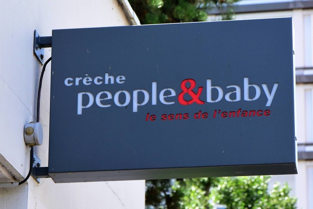 Des soupçons d’agressions sexuelles sur plusieurs enfants dans des crèches People & Baby