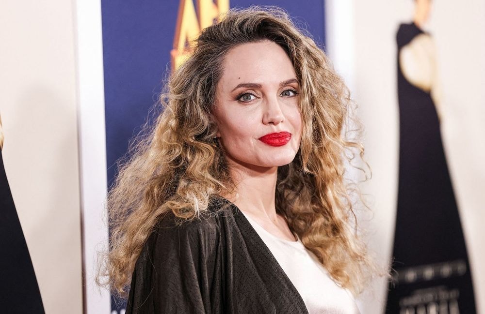 Angelina Jolie se confie sur son rôle de mère célibataire : « Cela me préoccupe beaucoup »