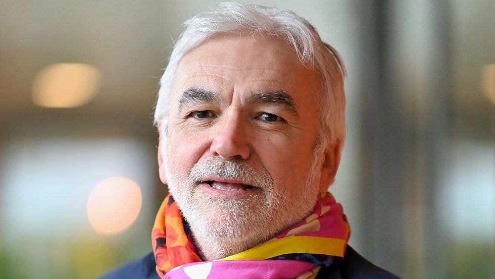 Pascal Praud s’en prend frontalement à l’Algérie : "Ils veulent que l'on fasse les mendiants avec eux"
