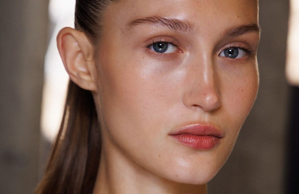 Bonne mine : ce produit de maquillage 2-en-1 fait le buzz sur les réseaux sociaux