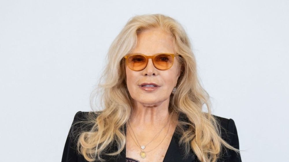 Née en Bulgarie, Sylvie Vartan surprend après avoir fait carrière en France : "Mon pays, c’est…"