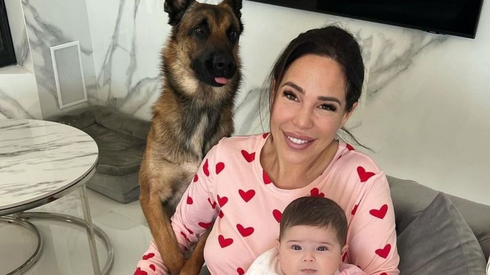 Kim Glow : elle donne des nouvelles de son chien renversé par une voiture