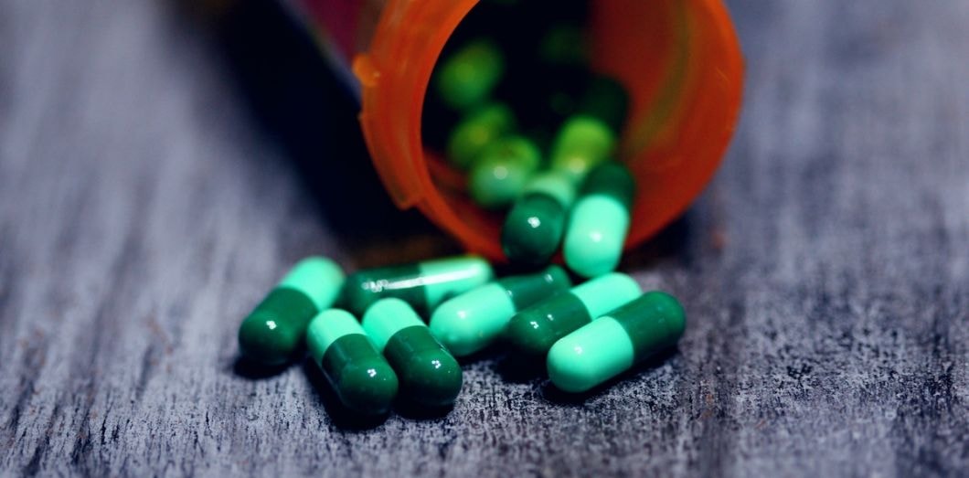 Magnétiseurs, kinésiologues, naturopathes: peut-on y emmener nos enfants sans risque?