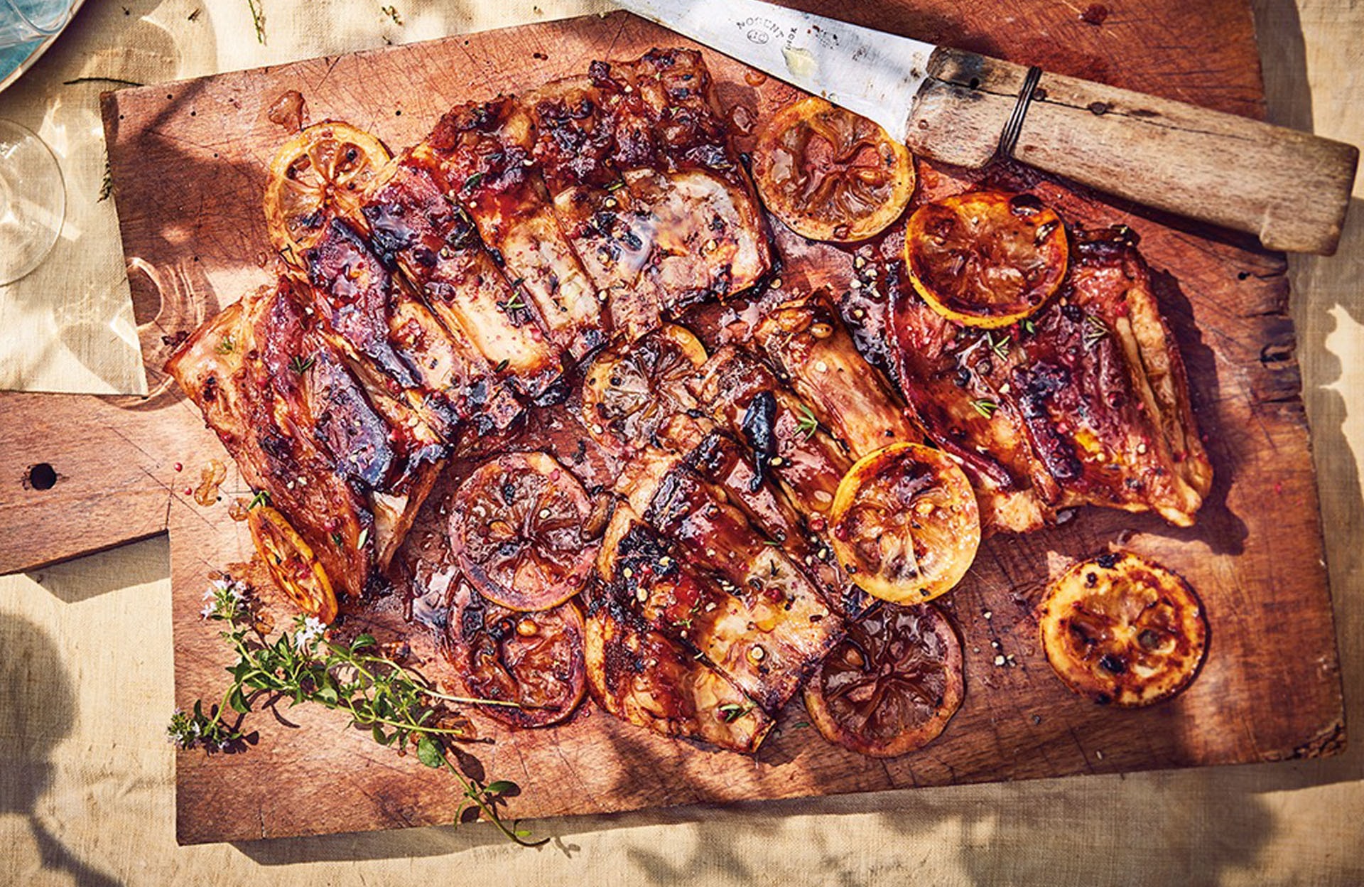 Comment faire des travers de porc au barbecue ?