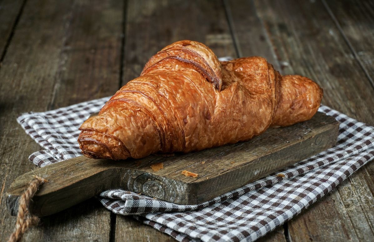 Où manger le meilleur croissant pur beurre en France ?