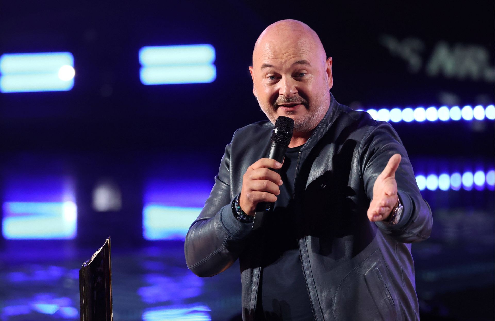 Une plainte pour viol déposée contre l’animateur Cauet