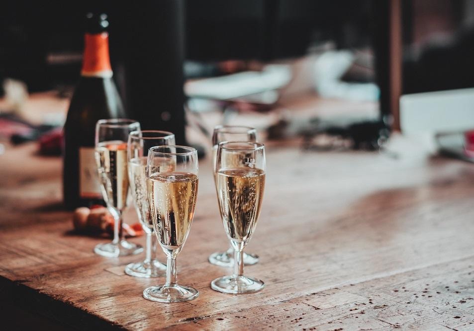 Combien y a-t-il de sucre dans le champagne ?