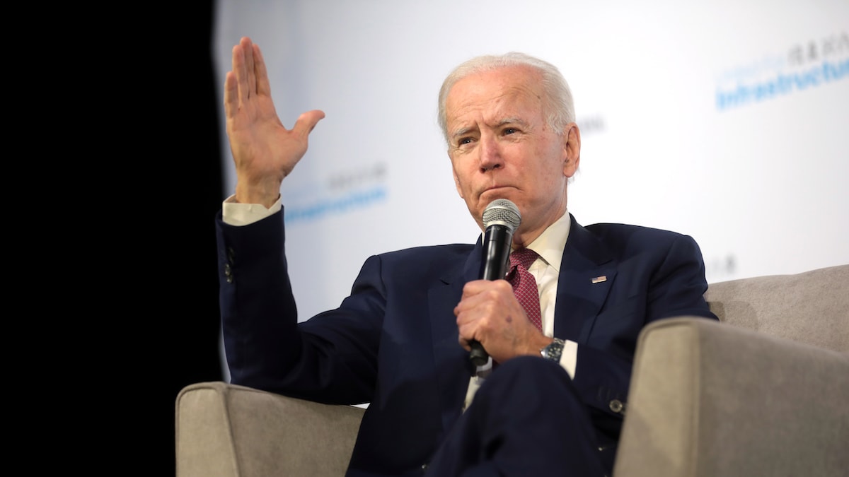 «Crazy shit»: Biden ne mâche plus ses mots pour qualifier les discours de Trump