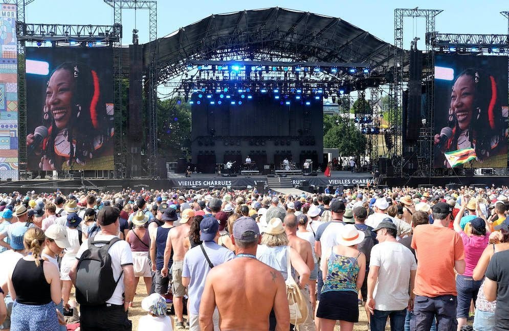 Sam Smith, Sting, Simple Minds… Les Vieilles Charrues dévoilent les têtes d’affiche de l’édition 2024