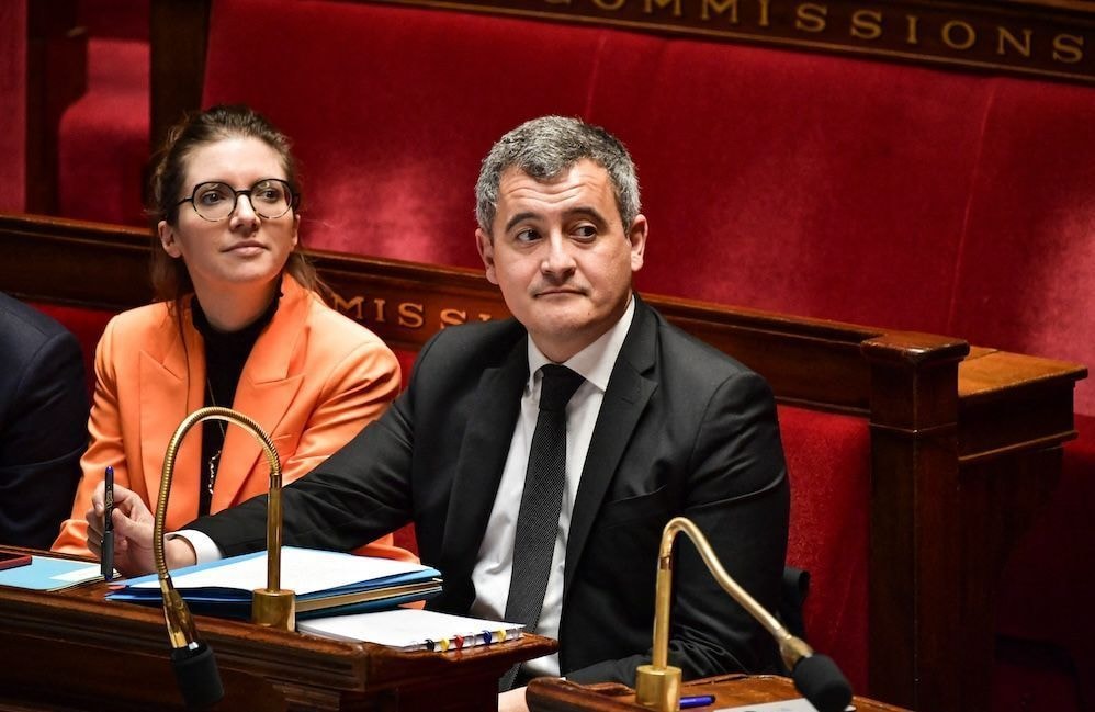 Gérald Darmanin face à Aurore Bergé : des visions opposées sur l’imprescriptibilité des crimes sexuels