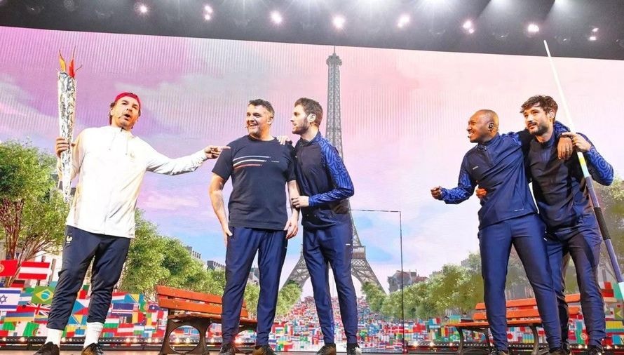 Les Enfoirés et leur sketch devenu viral sur les JO 2024, la réponse immédiate d’Amélie Oudéa-Castéra