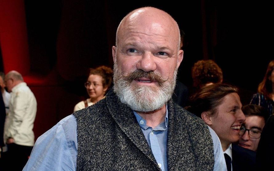 "J'y ai passé 3 heures" : l'astuce gourmande qui a permis à Philippe Etchebest de séduire sa femme