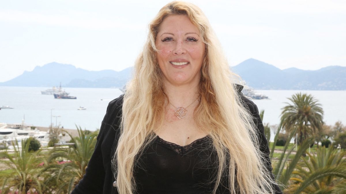 Loana : sa mère dévoile le lieu où elle va disperser les cendres de sa fille, "J'ai dit au revoir à une boîte en bois rose"