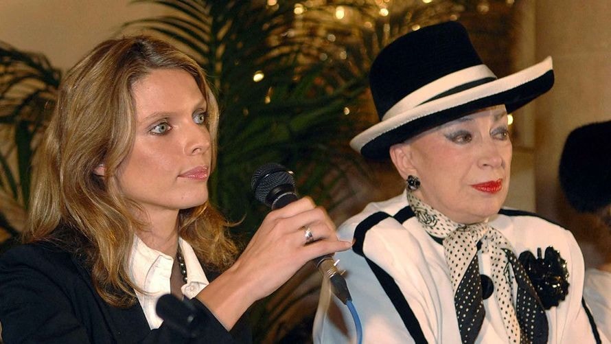 "J’ai eu beaucoup de mal", Sylvie Tellier extrêmement gênée sur TF1, cette séquence hommage à Geneviève qui ne passe pas