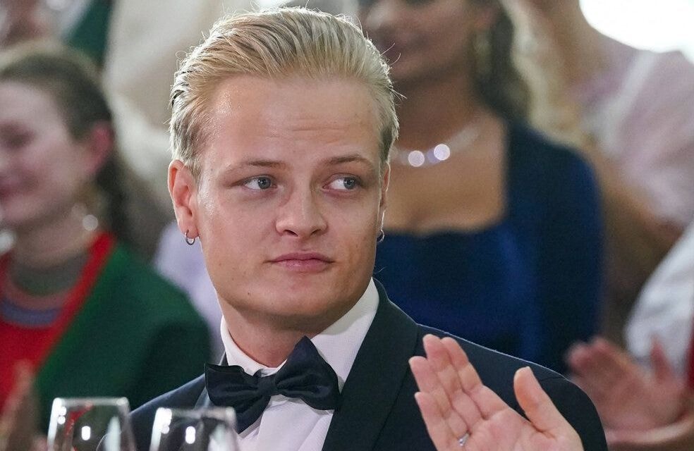 Marius Borg Høiby, fils de la princesse héritière de Norvège, arrêté pour viol