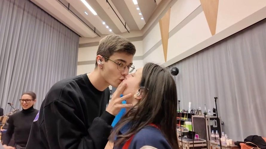 Axel Marbeuf (Star Academy) embrasse Lenie à pleine bouche : Candice diffuse tout