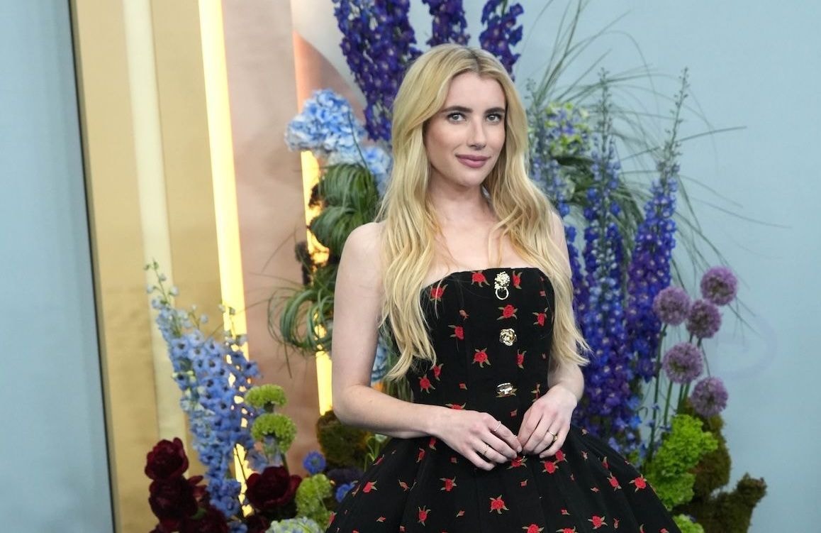 Emma Roberts dévoile en images les coulisses de son mariage avec Cody John