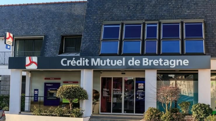 Ces 5 points qui distinguent le Crédit Mutuel Arkéa des autres banques