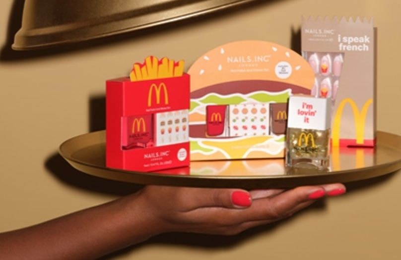 Bougie au burger, parfum à la frite… Ces étonnantes collabs beauté de McDonald’s