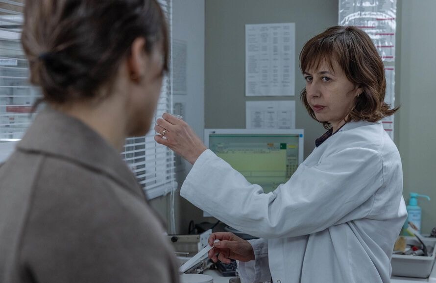 « L’affaire Laura Stern » : tout savoir sur cette mini-série engagée contre les féminicides