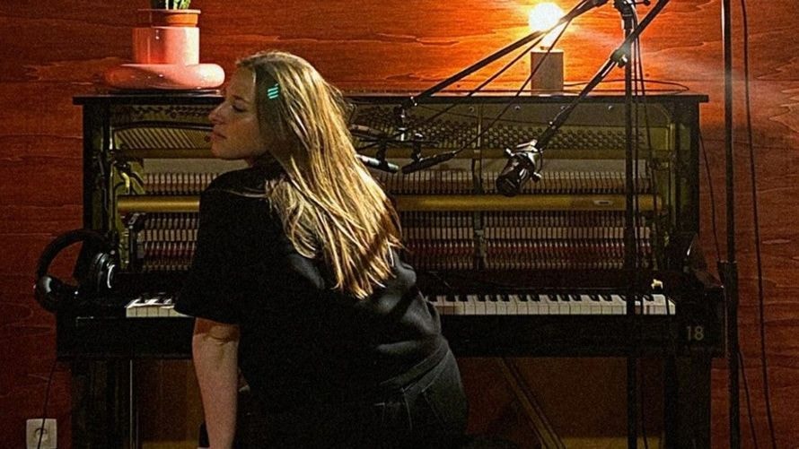 Héléna ("Star Academy") : ses fans persuadés qu’elle mijote quelque chose avec un coach de "The Voice Kids"