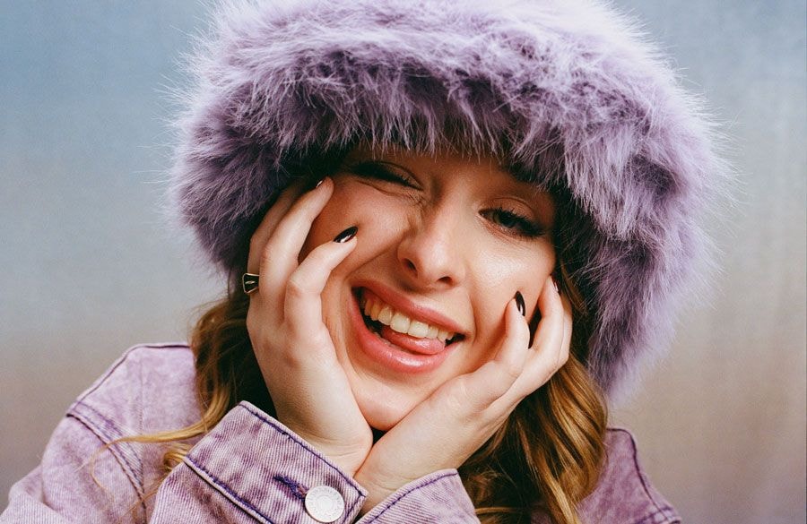 Comment Helena est devenue la chanteuse la plus écoutée sur Spotify