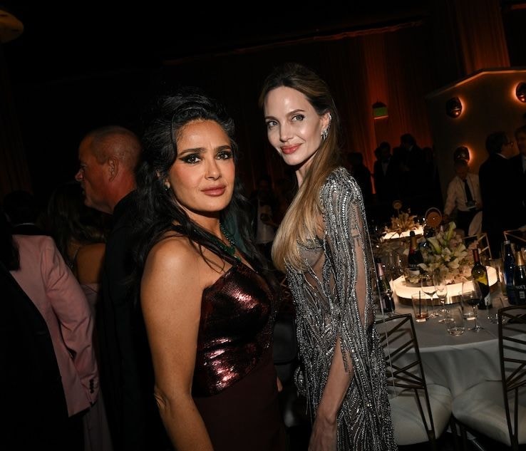 Salma Hayek et Angelina Jolie : leur discrète apparition au Mexique