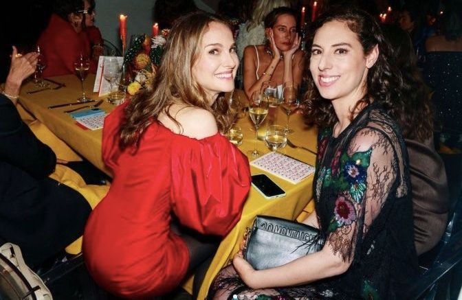 Natalie Portman : et si sa robe rouge passion était la parfaite « revenge dress » ?