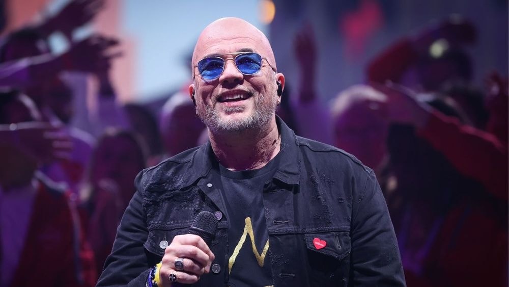 Pascal Obispo face à des demandes sexuelles gênantes, il brise le silence