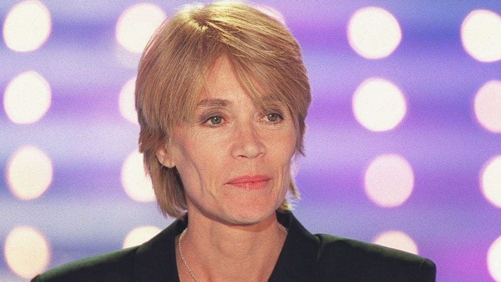 Un an après la mort de Françoise Hardy, la chanteuse n'a toujours pas de tombe : "il ne se passe rien"