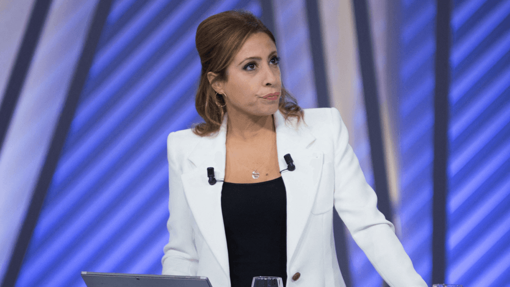 Léa Salamé peu confiante avant son premier JT de France 2 ? Christophe Dechavanne balance, “Elle flippe”