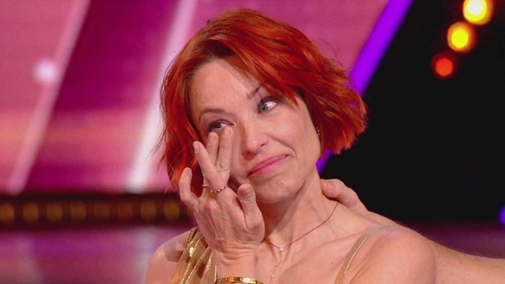 Natasha St-Pier : révélations sur son Noël passé avec deux détenus de prison !
