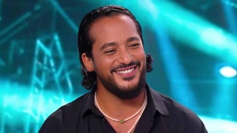 "Slimane se permet des choses parce que...", une source balance sur son attitude en coulisses