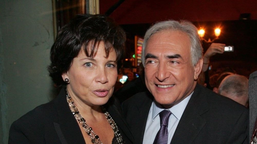 DSK "mi-homme, mi-cochon" : sa maîtresse balance, l'ex-mari d'Anne Sinclair était son "caniche"