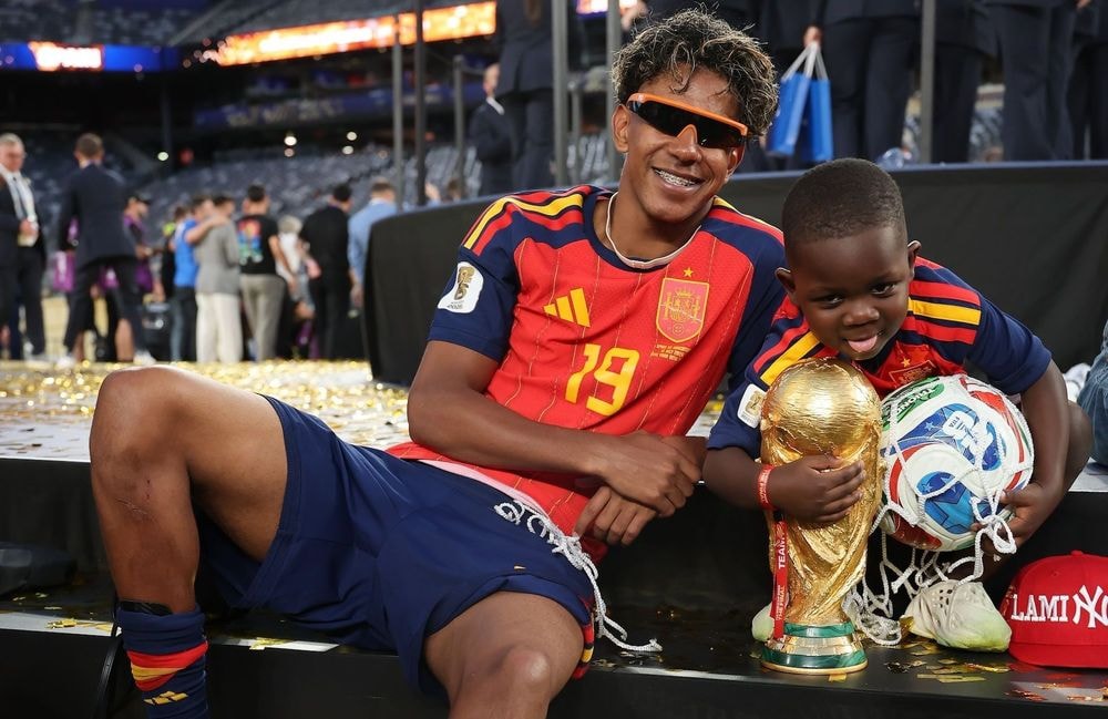 Qui est Keyne, le petit frère de Lamine Yamal, qui lui a volé la vedette lors de la Coupe du Monde ?