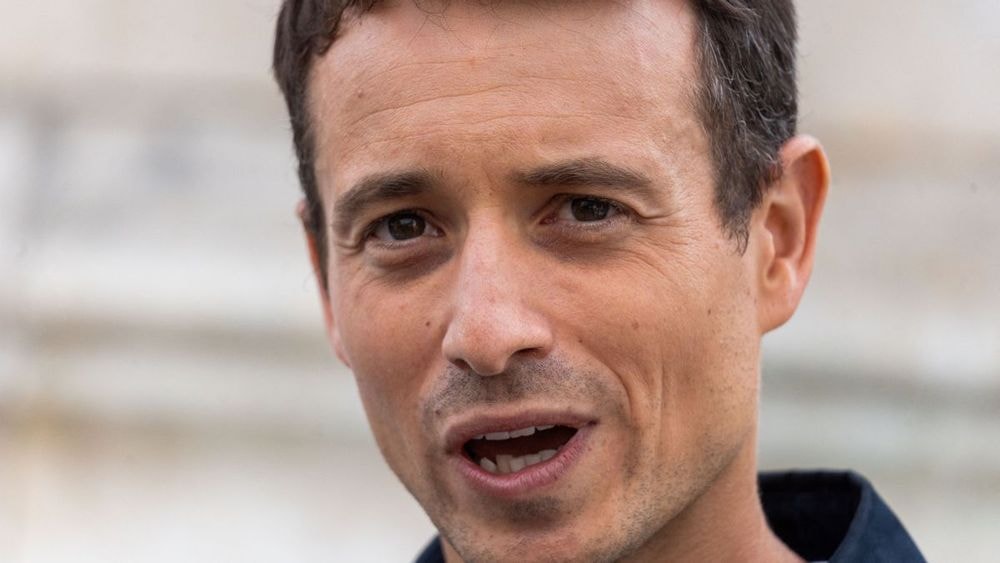 Hugo Clément, nouvelle arme de charme de Quelle Époque ! : “Avec Léa, on n’a même pas eu besoin d’en parler”