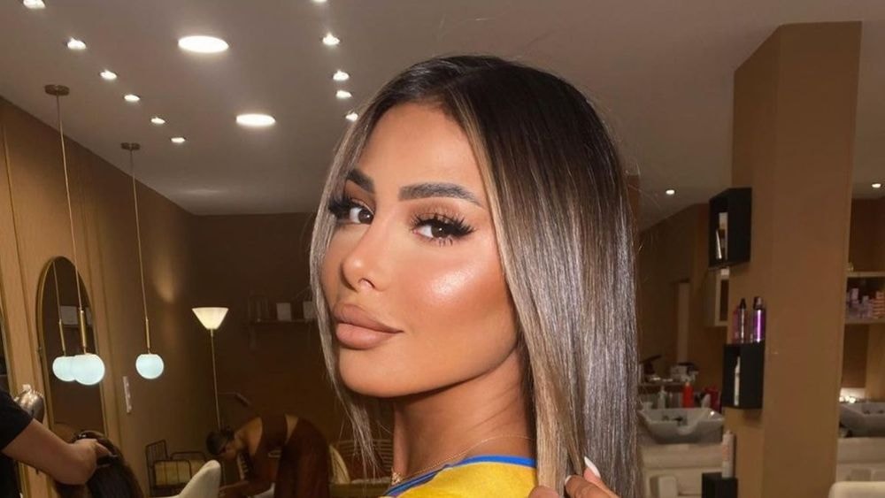 Maeva Ghennam (27 ans) hospitalisée d'urgence, son corps "ne tient plus...