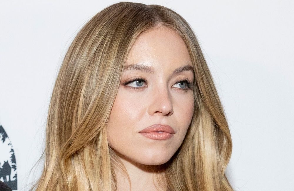 Sydney Sweeney prouve que cette manucure se porte aussi au printemps